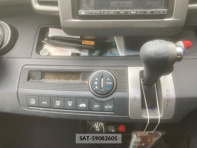 Honda FREED 2011-10 8849114-18