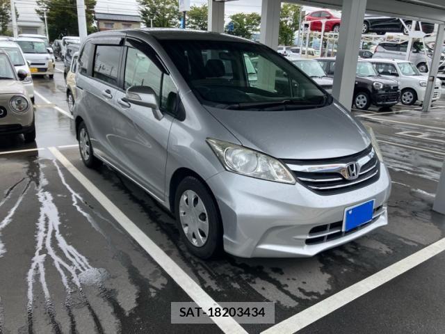 Honda FREED 2012-04 8849119-1