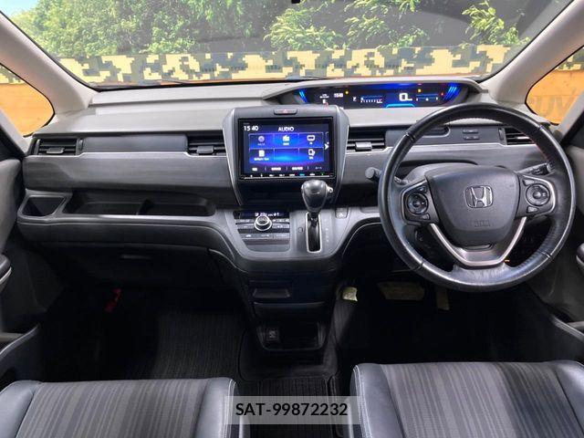 Honda FREED 2018-09 8849102-1