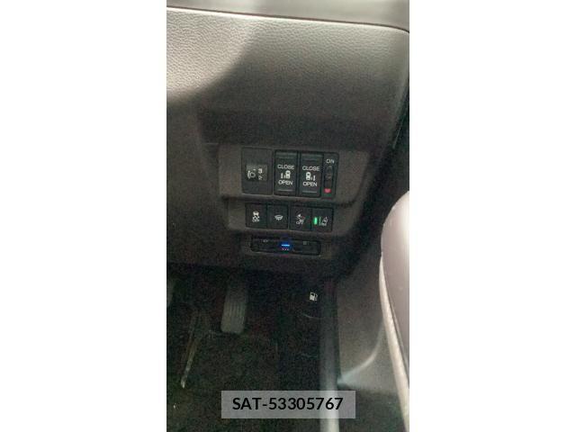 Honda FREED 2023-04 8849092-13
