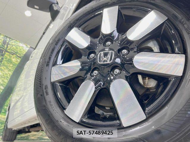Honda FREED 2024-10 8871048-12