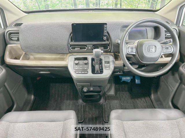 Honda FREED 2024-10 8871048-1