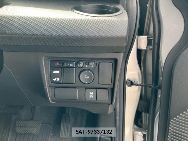 Honda FREED 2013-11 8871056-10