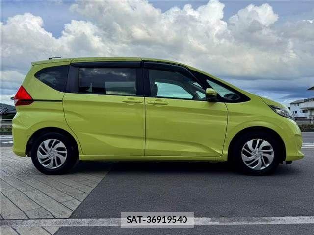 Honda FREED 2017-03 8871050-11
