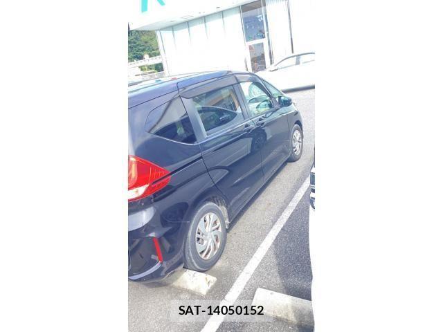 Honda FREED 2018-04 8879863-3