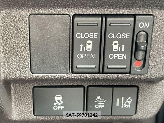 Honda FREED 2019-03 8879857-19