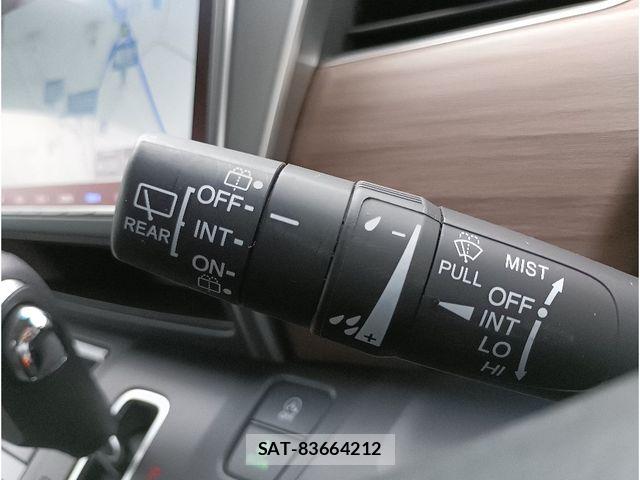 Honda FREED 2021-11 8879856-27