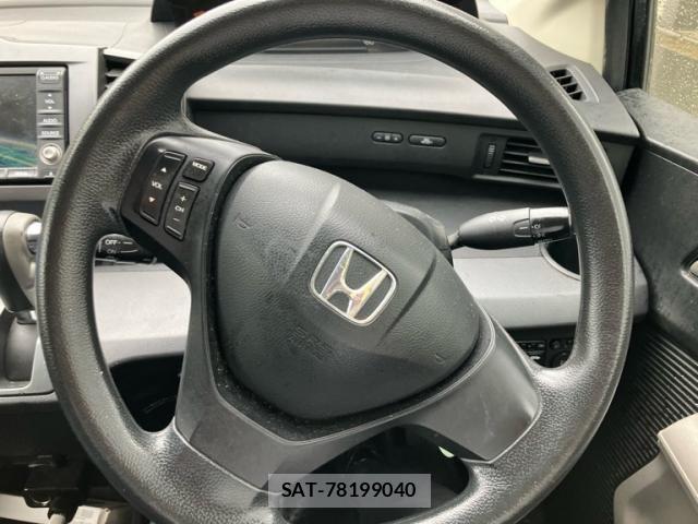 Honda FREED 2009-11 8879870-12