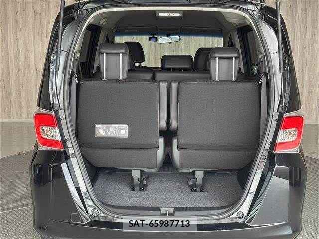 Honda FREED 2016-03 8879864-11