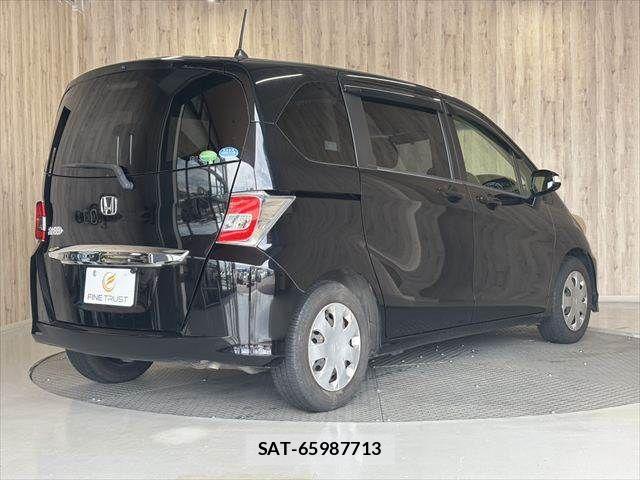 Honda FREED 2016-03 8879864-19