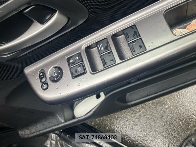Honda FREED 2017-04 8879859-13