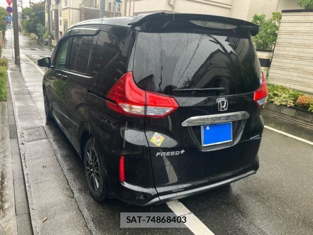 Honda FREED 2017-04 8879859-3