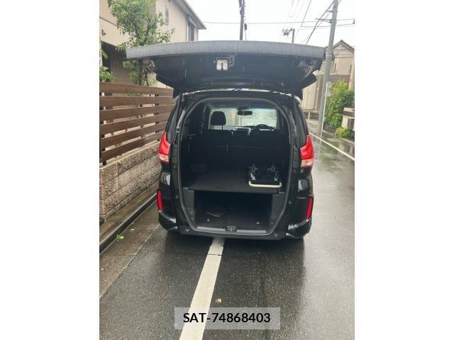 Honda FREED 2017-04 8879859-5