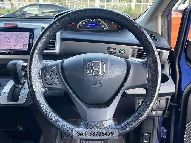 Honda FREED 2015-06 8879862-4