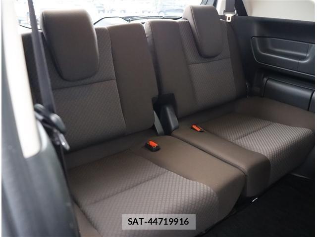 Honda FREED 2022-11 8879852-12