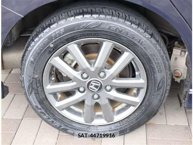 Honda FREED 2022-11 8879852-23