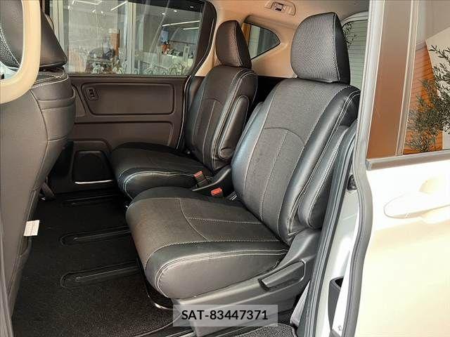 Honda FREED 2022-01 8879853-18