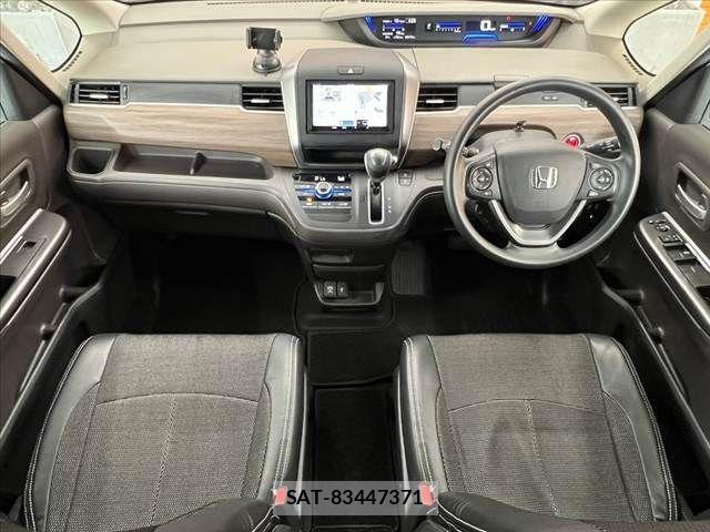 Honda FREED 2022-01 8879853-1