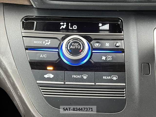 Honda FREED 2022-01 8879853-23
