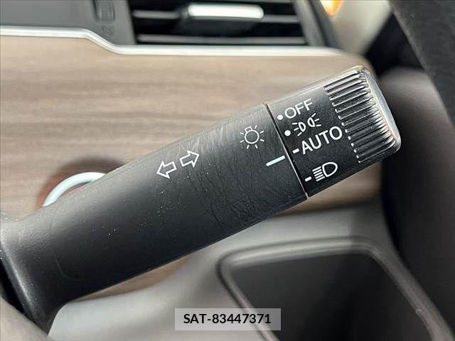 Honda FREED 2022-01 8879853-28