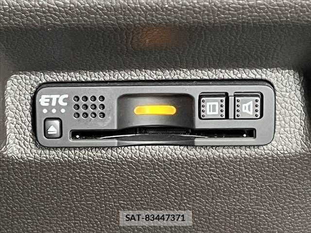 Honda FREED 2022-01 8879853-6