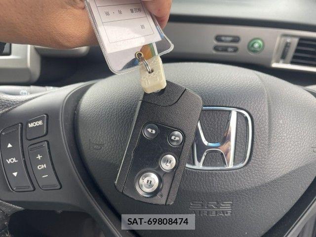 Honda FREED 2015-09 8879861-16