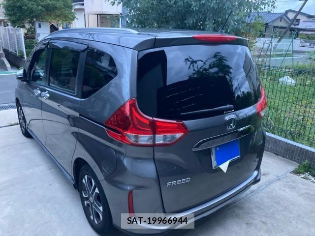 Honda FREED 2022-02 8883636-3