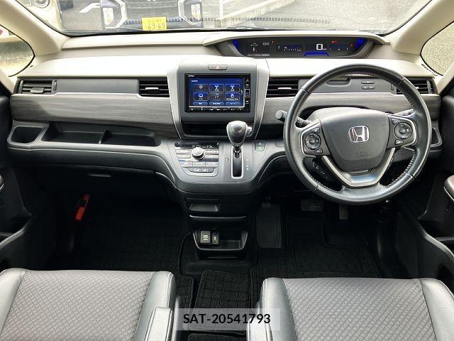 Honda FREED 2021-09 8883638-1