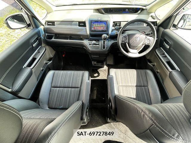 Honda FREED 2019-08 8883639-1