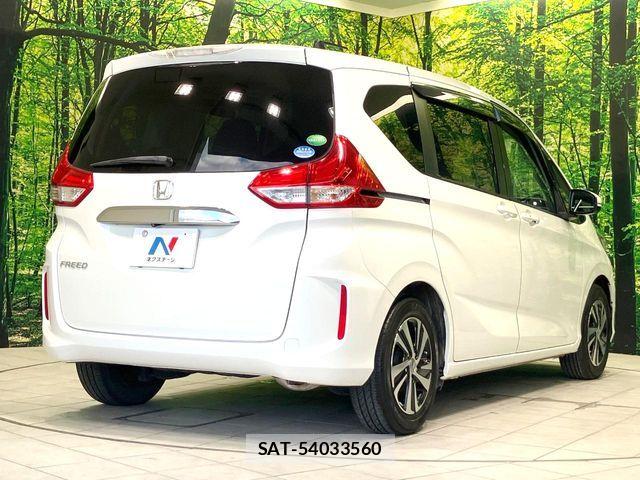Honda FREED 2017-03 8883641-17