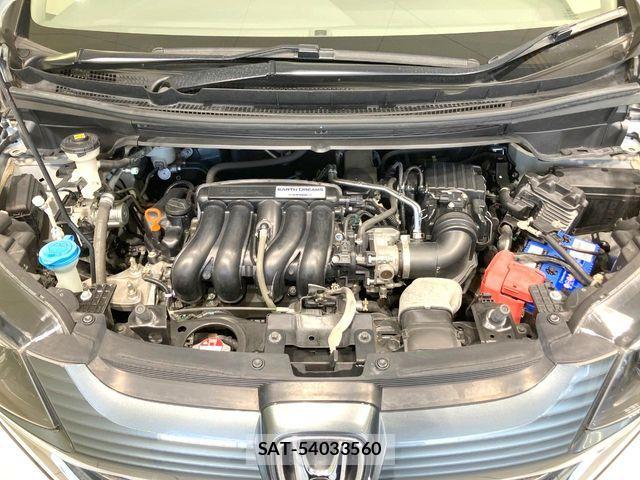 Honda FREED 2017-03 8883641-18