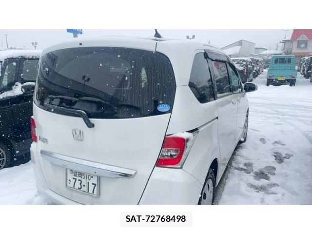 Honda FREED 2015-05 2777000-1