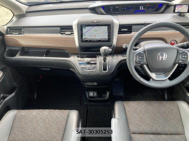 Honda FREED 2023-12 4639037-5