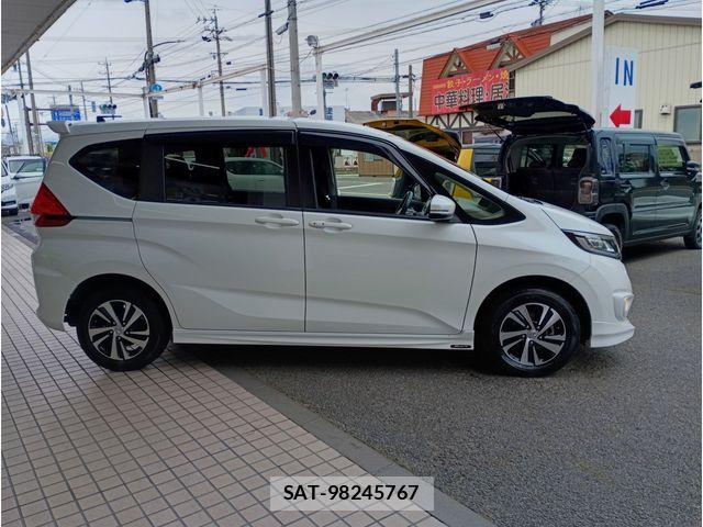 Honda FREED 2017-09 6671444-3