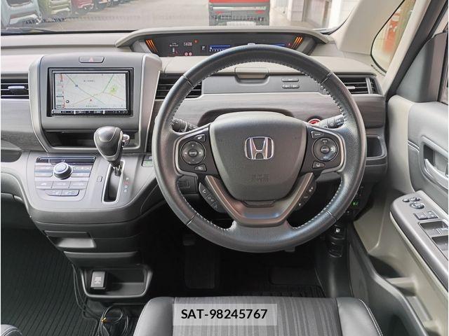 Honda FREED 2017-09 6671444-8
