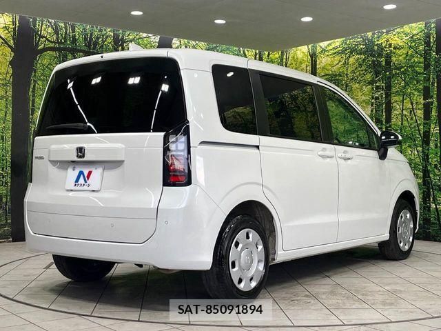 Honda FREED 2025-03 7218888-18