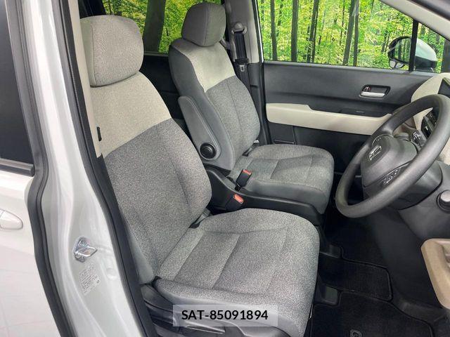 Honda FREED 2025-03 7218888-8