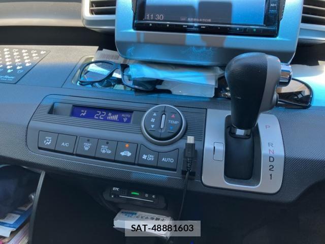 Honda FREED 2016-03 7357868-14