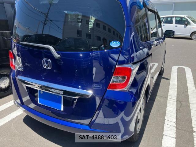 Honda FREED 2016-03 7357868-4