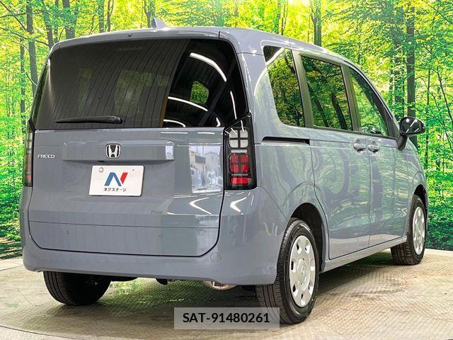 Honda FREED 2025-03 7454472-17