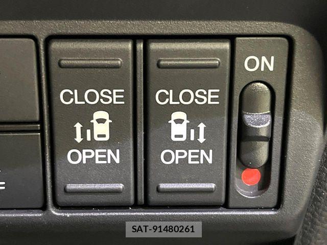 Honda FREED 2025-03 7454472-5