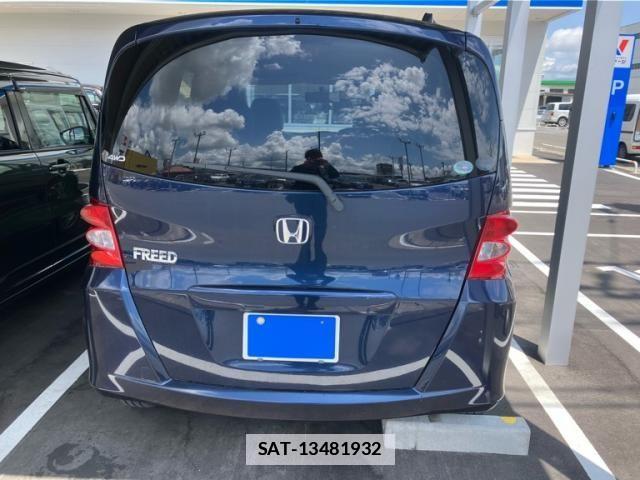 Honda FREED 2009-10 7723560-3