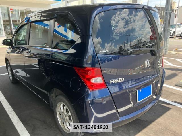 Honda FREED 2009-10 7723560-5