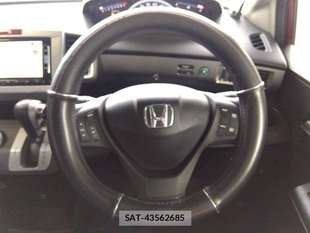 Honda FREED 2015-09 7961783-17