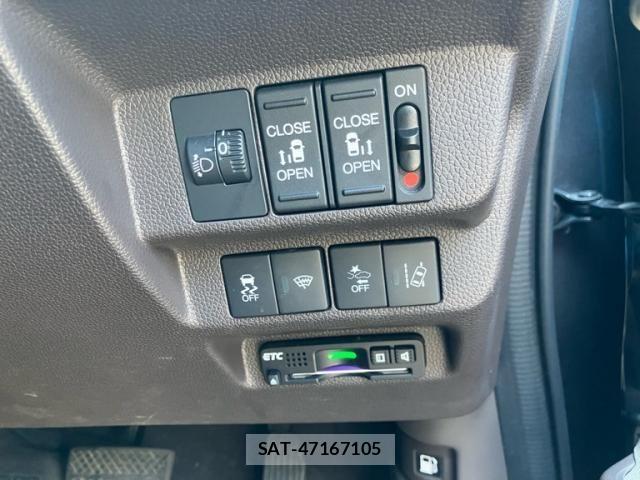 Honda FREED 2018-05 8230141-19