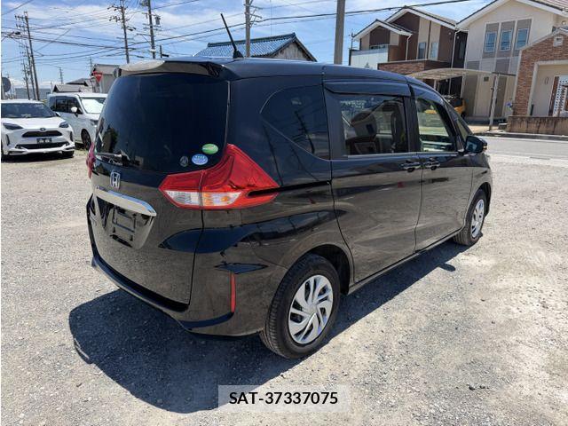 Honda FREED 2016-12 8314561-1