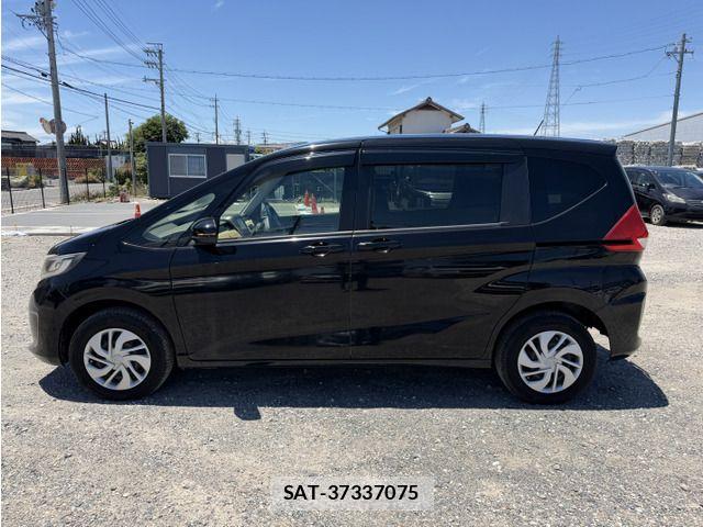 Honda FREED 2016-12 8314561-5