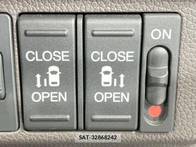 Honda FREED 2017-05 8335929-5