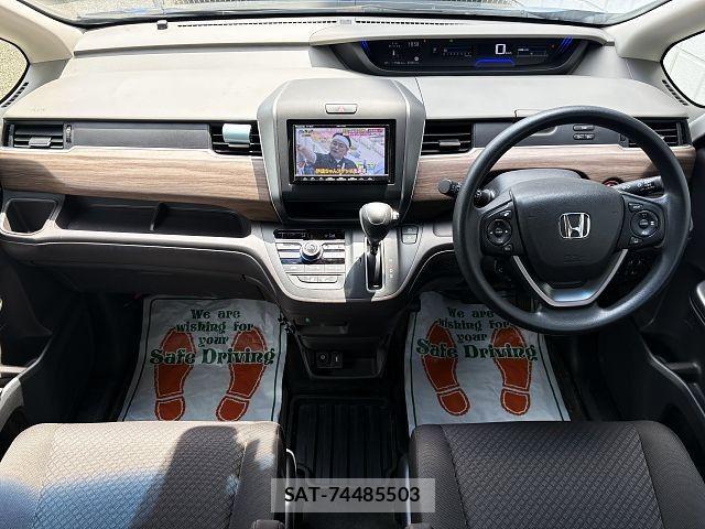 Honda FREED 2022-09 8366029-1
