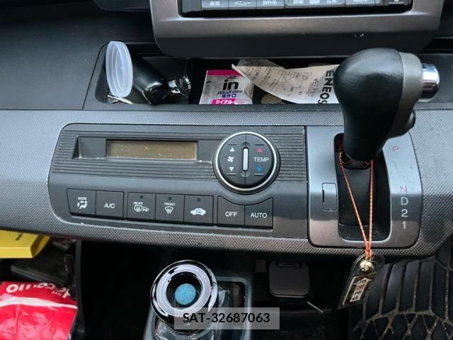 Honda FREED 2008-09 8685590-11